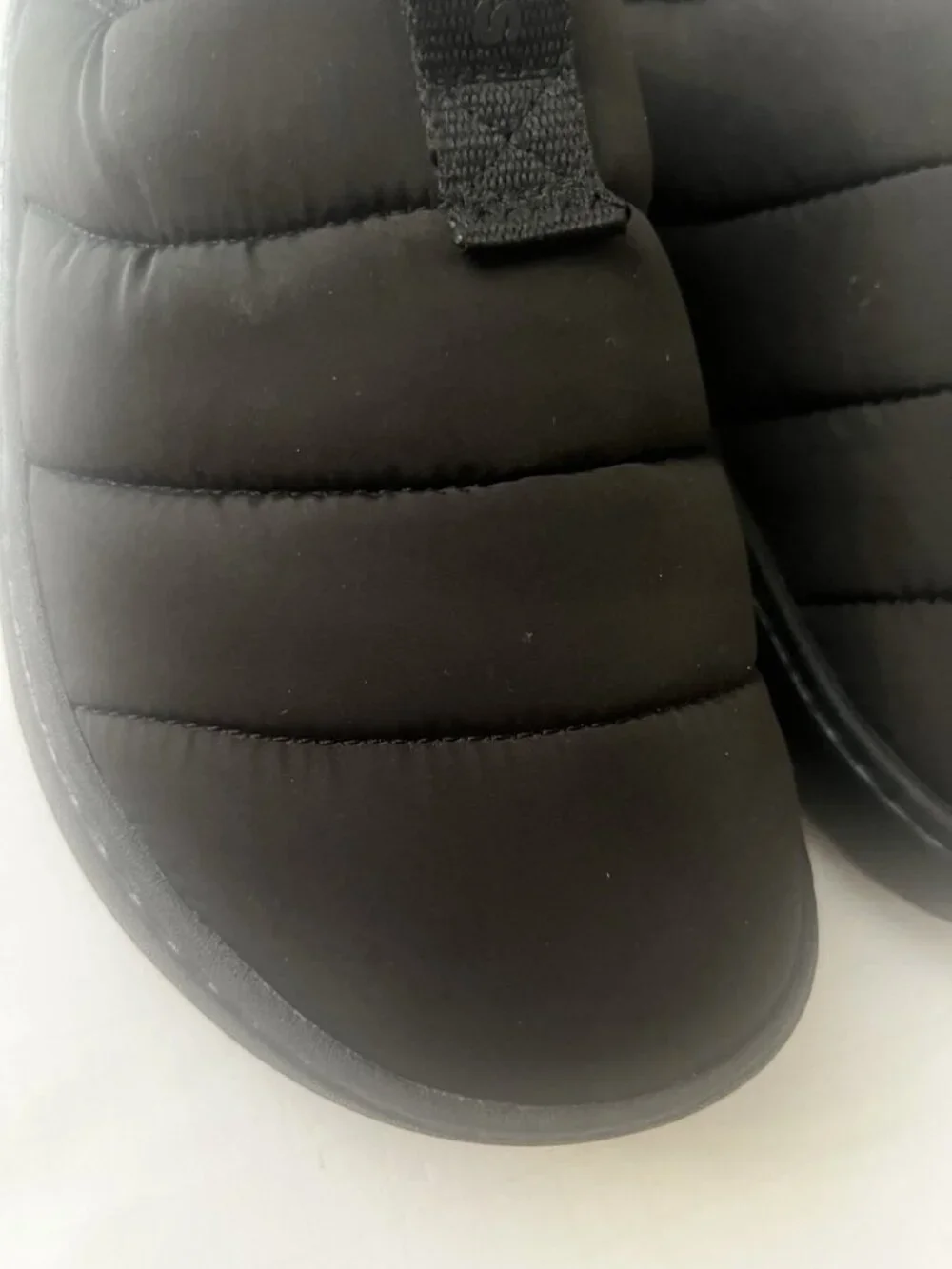 Crocs Classic Puff Moc Black Size Men’s 9 Or Women’s 11